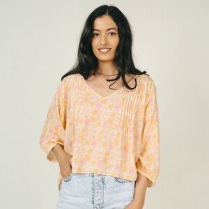 Jackson Rowe Fluttershy Floral Blouse in Vintage Poppy NWT